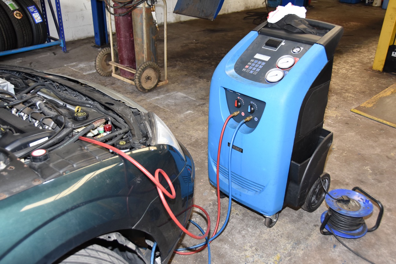 Air con recharge for £39.95…..usually £50.00. - Fleetcare Maintenance ...